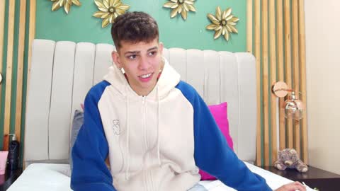 J A S S O N  online show from January 2025 12:45:02 PM