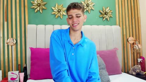 J A S S O N  online show from January 2025 01:04:01 PM