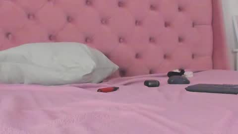 JassyeJoy online show from June 2026 06:52:02 AM