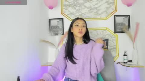 Jaulyn online show from May 2026 12:34:01 PM