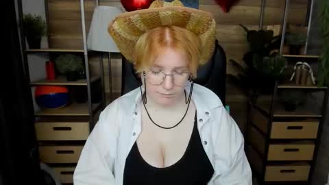 Snapshot of java_fire chatting on October 2025 10:23:02 PM Katerina online show from October 2025 10:23:02 PM