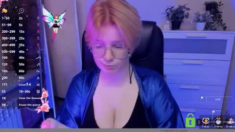 Snapshot of java_fire chatting on November 2025 08:42:02 PM Katerina online show from November 2025 08:42:02 PM