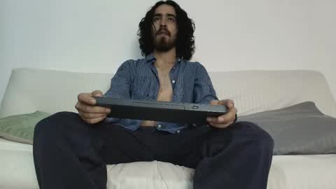 jave_rave online show from May 2026 12:23:01 PM