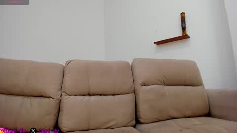 Snapshot of javi_8812 chatting on October 2025 01:30:02 AM dani and javi online show from October 2025 01:30:02 AM