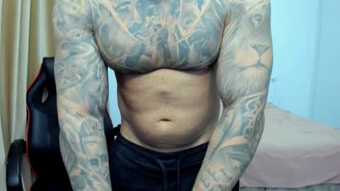  Javi  online show from October 2025 09:53:02 PM