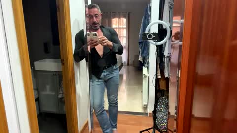 javiercerrob online show from February 2026 04:58:01 PM