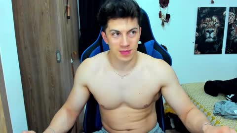 Snapshot of javiersexymann chatting on December 2024 12:41:01 AM Javier online show from December 2024 12:41:01 AM