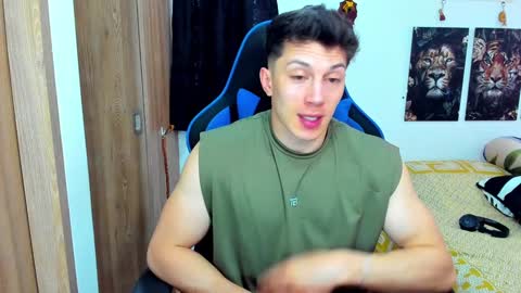 Snapshot of javiersexymann chatting on January 2025 07:28:01 PM Javier online show from January 2025 07:28:01 PM