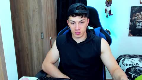 Snapshot of javiersexymann chatting on January 2025 09:16:01 PM Javier online show from January 2025 09:16:01 PM