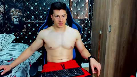 Snapshot of javiersexymann chatting on February 2026 06:15:02 PM Javier online show from February 2026 06:15:02 PM