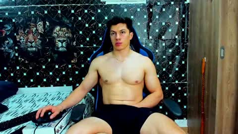 Javier online show from May 2026 10:28:01 PM