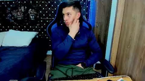 Javier online show from July 2026 12:06:01 AM