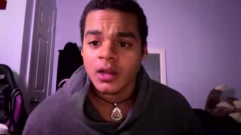 Snapshot of javiricorich chatting on October 2025 04:29:01 PM javiSdick online show from October 2025 04:29:01 PM