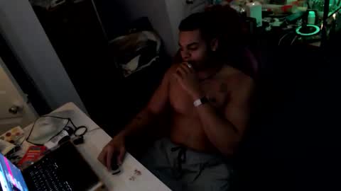 Snapshot of javiricorich chatting on November 2025 11:58:01 PM javiSdick online show from November 2025 11:58:01 PM