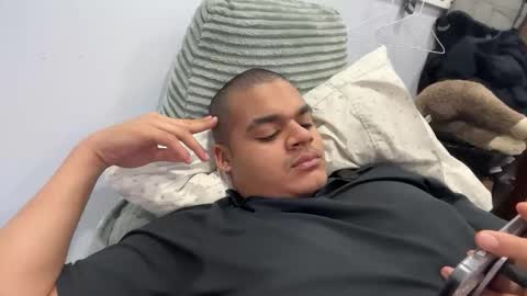 Snapshot of javiricorich chatting on February 2026 04:21:01 AM javiSdick online show from February 2026 04:21:01 AM