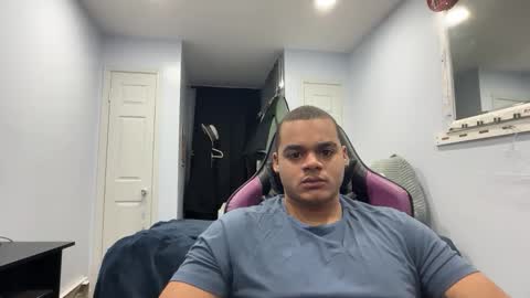 Snapshot of javiricorich chatting on February 2026 12:05:02 AM javiSdick online show from February 2026 12:05:02 AM