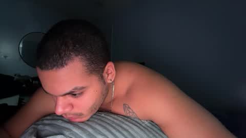 Snapshot of javiricorich chatting on February 2026 06:52:02 PM javiSdick online show from February 2026 06:52:02 PM