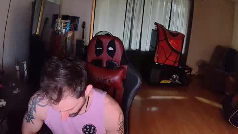 jaxjohnson12 online show from May 2026 10:41:02 PM