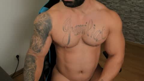 JaxonHunk online show from November 2025 08:34:02 AM