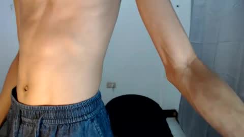 Snapshot of jay_intown chatting on September 2025 06:41:02 PM jhay intown online show from September 2025 06:41:02 PM