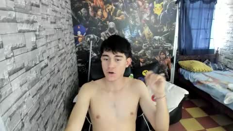 Snapshot of jay_orange chatting on January 2026 07:28:02 PM JAY ORANGE online show from January 2026 07:28:02 PM