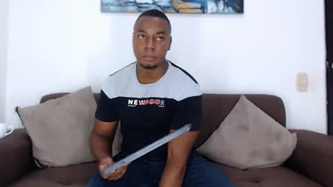 Snapshot of jay_smit chatting on January 2025 02:18:02 AM jay smit online show from January 2025 02:18:02 AM