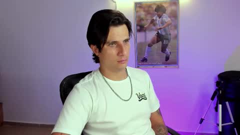 Jay Alvarrez online show from September 2025 01:29:02 AM