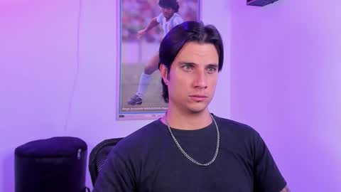 Jay Alvarrez online show from February 2026 10:33:01 PM