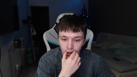 Jayce online show from January 2025 10:06:01 PM