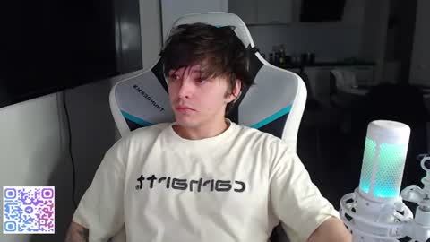 Jayce online show from June 2026 04:30:02 AM