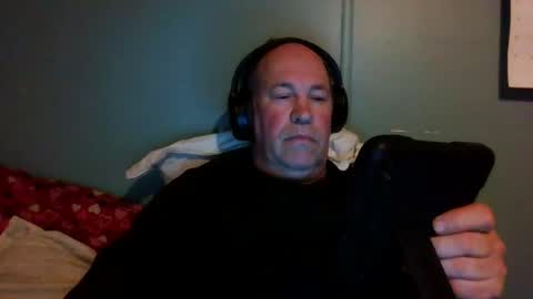 Snapshot of jaycu1962 chatting on December 2024 07:10:01 AM Jay online show from December 2024 07:10:01 AM