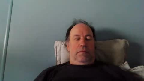 Snapshot of jaycu1962 chatting on October 2025 10:40:01 PM Jay online show from October 2025 10:40:01 PM