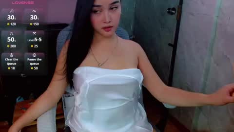 Jayda Khalifa  online show from June 2026 07:53:01 PM