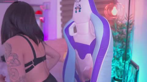 Jayen online show from September 2025 07:16:01 PM