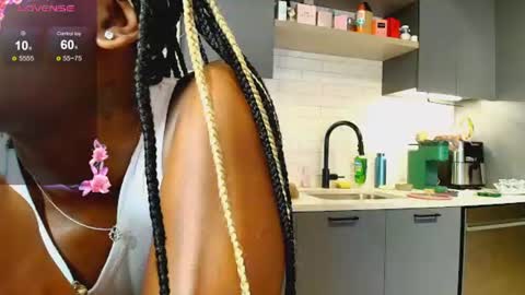 Naomiruty online show from July 2026 02:09:02 AM