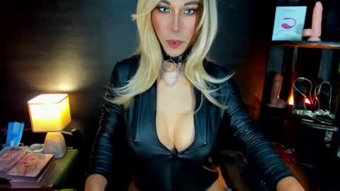 Snapshot of jayetan chatting on February 2026 11:15:01 AM jayetan online show from February 2026 11:15:01 AM