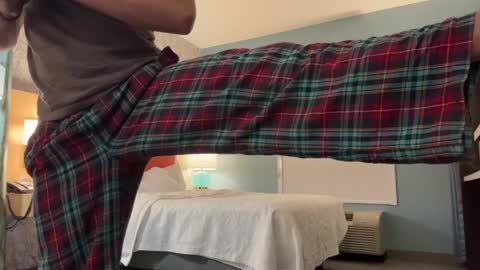 J online show from April 2026 10:52:02 AM