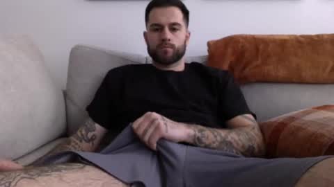 Snapshot of jayg333 chatting on February 2025 09:54:01 PM jayg333 online show from February 2025 09:54:01 PM