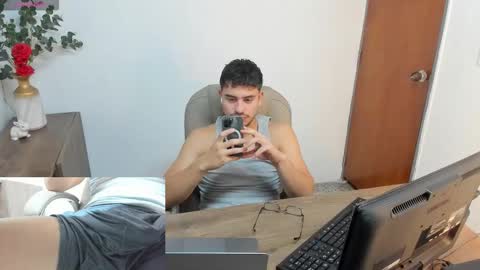 Snapshot of jaygrip chatting on February 2026 01:49:02 PM Jay online show from February 2026 01:49:02 PM