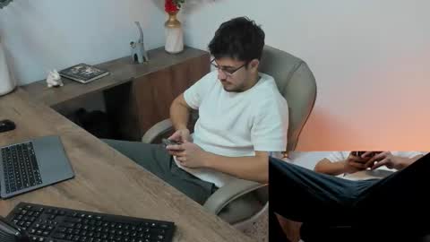 Snapshot of jaygrip chatting on February 2026 06:45:01 PM Jay online show from February 2026 06:45:01 PM