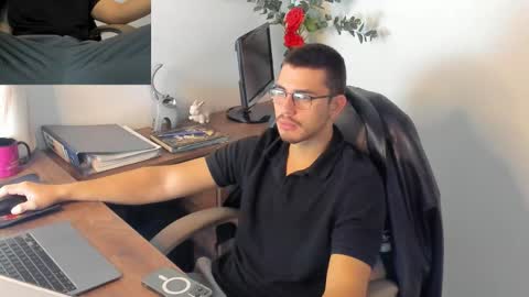 Snapshot of jaygrip chatting on February 2026 01:31:02 PM Jay online show from February 2026 01:31:02 PM