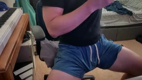 Jayhollins bigcock online show from May 2026 03:51:02 PM