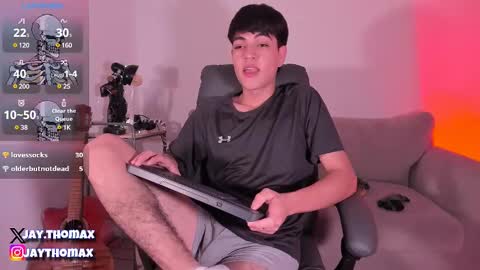 jaythomax online show from February 2025 06:26:02 PM