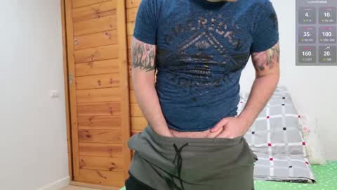 Snapshot of jayxcee_official chatting on December 2024 02:09:01 PM jayxcee OFFICIAL online show from December 2024 02:09:01 PM