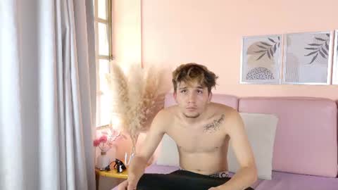 Snapshot of jazandmaxxx chatting on July 2026 08:11:01 PM Jaz And Maxx online show from July 2026 08:11:01 PM