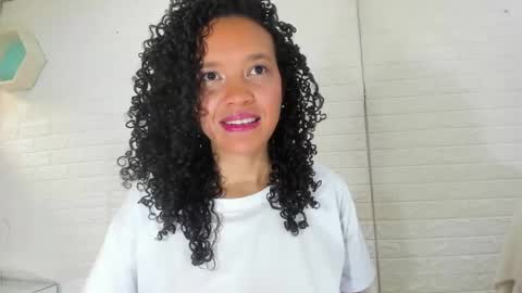 Snapshot of jazlin_ chatting on April 2026 01:17:01 PM Jazlin online show from April 2026 01:17:01 PM