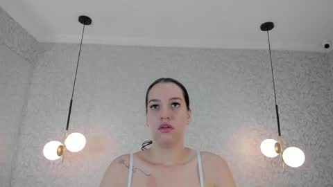 Snapshot of jazlin_angels chatting on May 2026 10:01:01 AM JAZLIN ANGELS online show from May 2026 10:01:01 AM