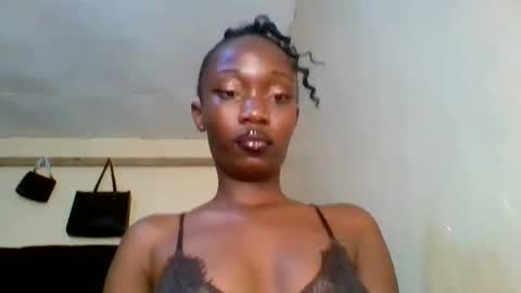 jazlyn_ari online show from July 2026 12:59:02 AM