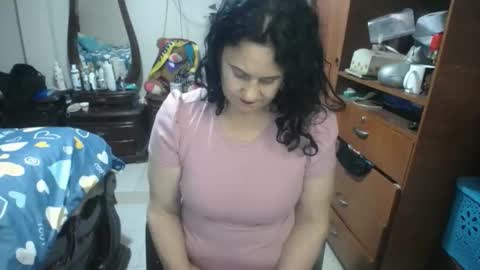 jazmim online show from May 2026 12:56:01 PM