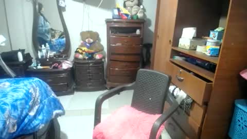 jazmim online show from June 2026 08:20:02 PM